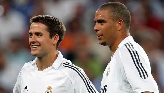 手和坚韧不 手和坚韧不